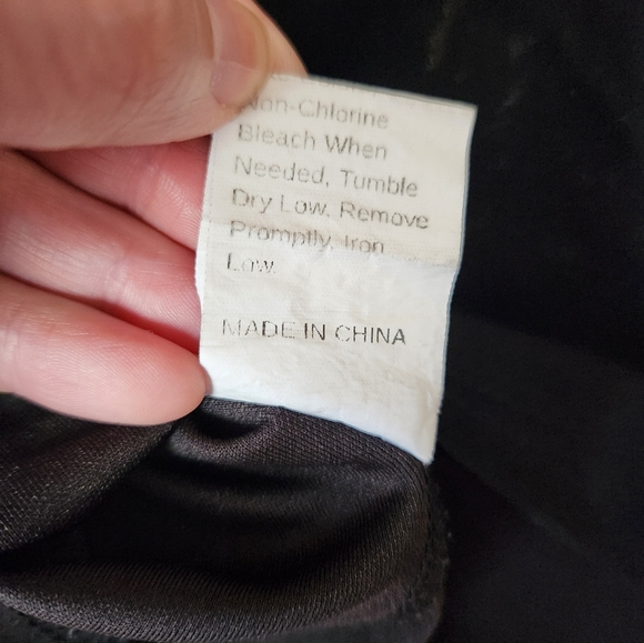 Hot Topic blouse - Picture 5 of 5